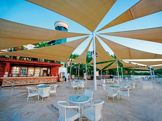 Blue Dreams Resort & Spa