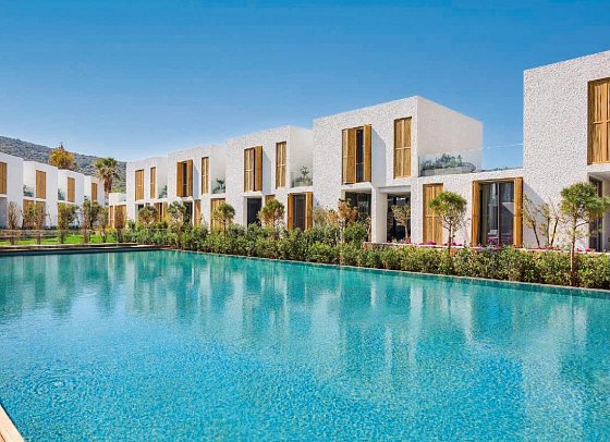 Voyage Torba - Olive Superior Pool