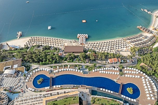 Titanic Luxury Collection Bodrum