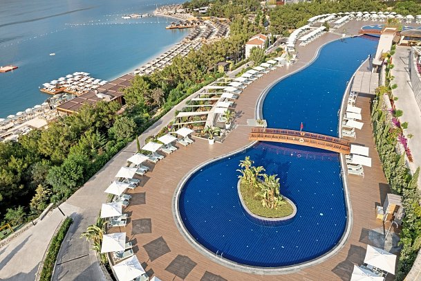 Titanic Luxury Collection Bodrum