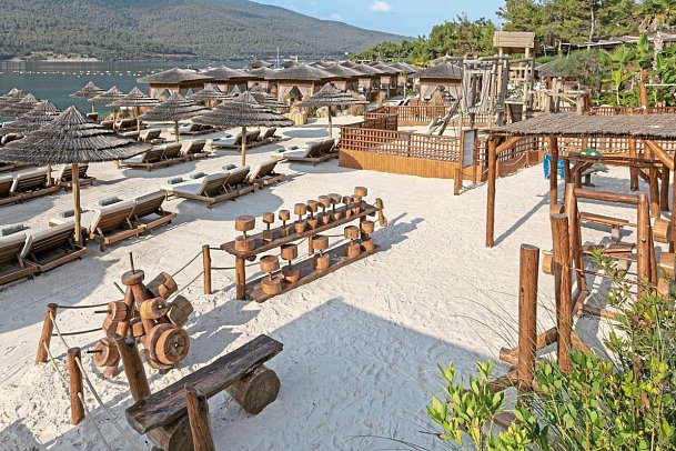 Titanic Luxury Collection Bodrum