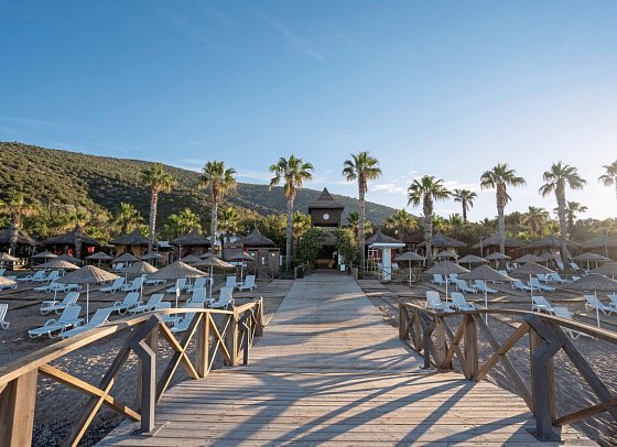 Latanya Park Resort