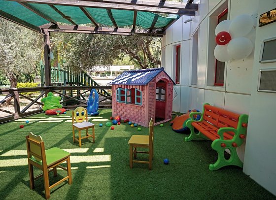 Latanya Park Resort