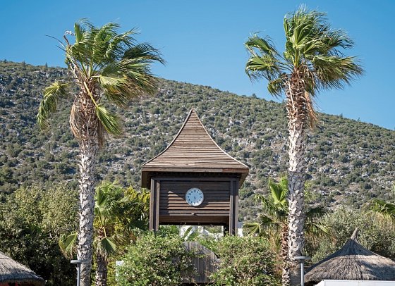 Latanya Park Resort