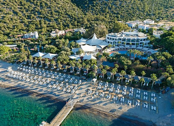 Latanya Park Resort