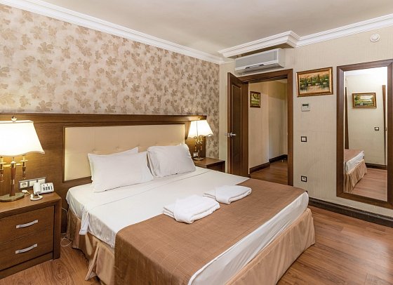 Latanya Park Resort - Wohnbeispiel Familienzimmer Club