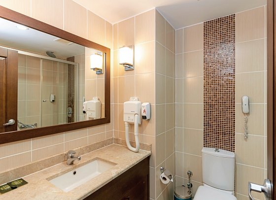 Latanya Park Resort - Badezimmer Club