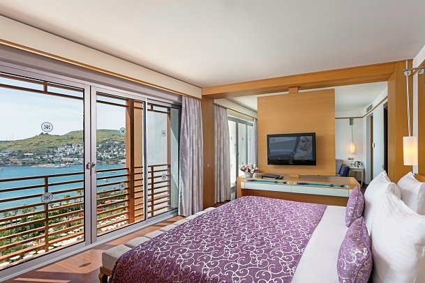 Kefaluka Resort - Wohnbeispiel Juniorsuite Meerblick (Zimmercodierung JBM)