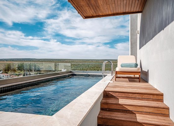 Anda Barut Collection - Wohnbeispiel Penthouse Privatpool Meerblick Erwachsenenbereich (Zimmercodierung DB1)