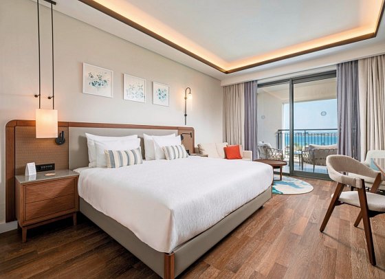 Anda Barut Collection - Wohnbeispiel Familysuite Deluxe Familienbereich Meerblick (Zimmercodierung FD2)