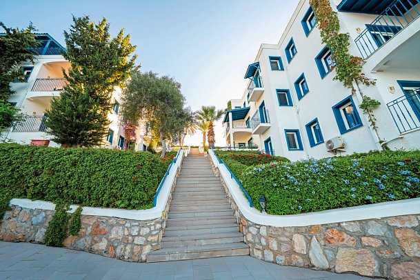 Bodrum Holiday Resort - Club Gebäude