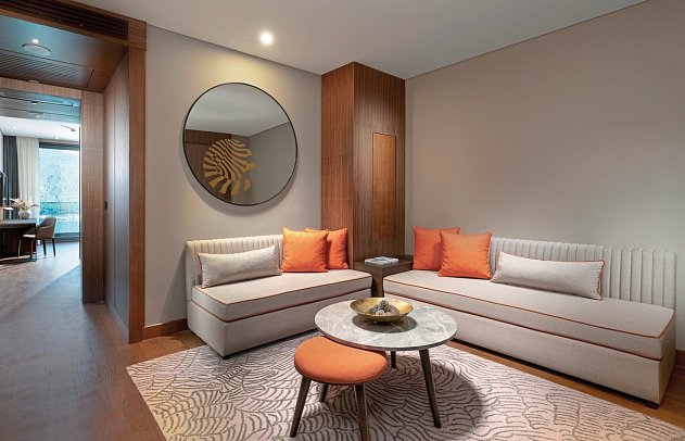 Lujo Bodrum - Wohnbeispiel Familien Corner Suite seitl. Meerblick (Zimmercodierung FB1)