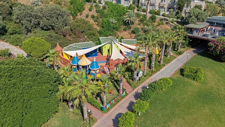 Yasmin Bodrum Resort