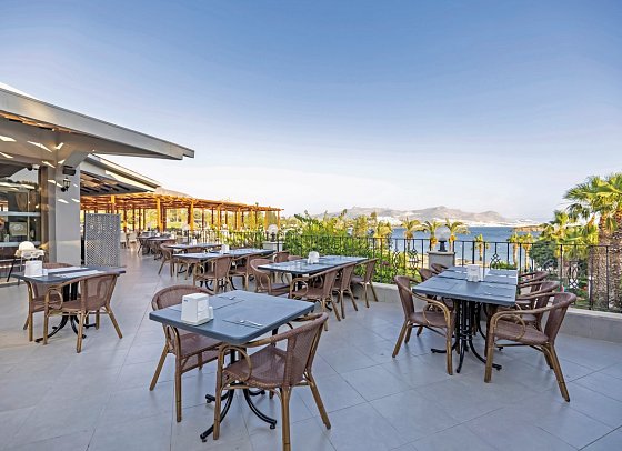 Yasmin Bodrum Resort