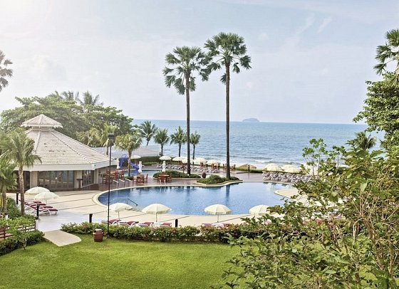 Novotel Rayong Rim Pae Resort Hotel