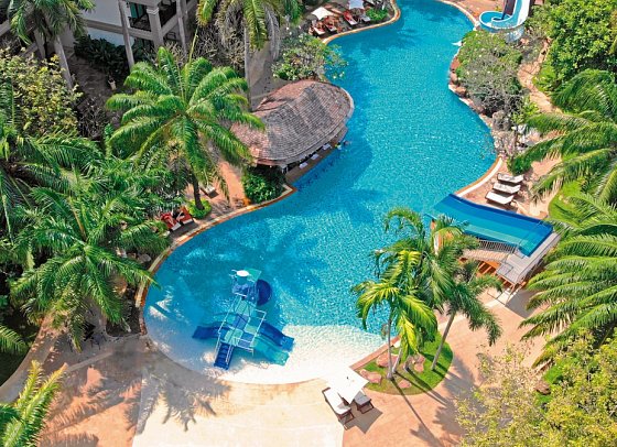 Ravindra Beach Resort & Spa