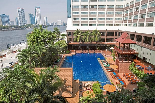 Ramada Plaza by Wyndham Menam Riverside