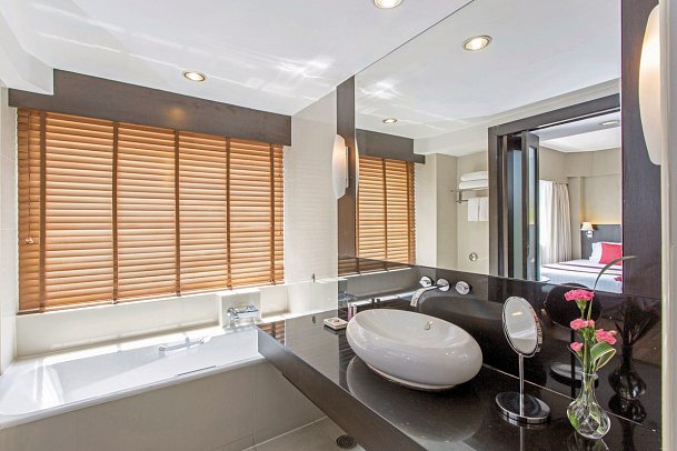 Ramada Plaza by Wyndham Menam Riverside - Wohnbeispiel Grand Deluxe (Zimmercodierung UD4)