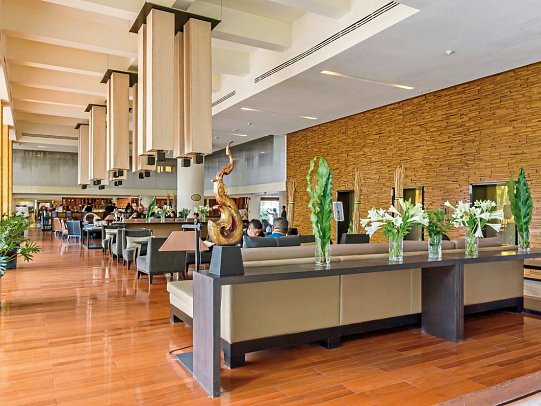 Ramada Plaza by Wyndham Menam Riverside