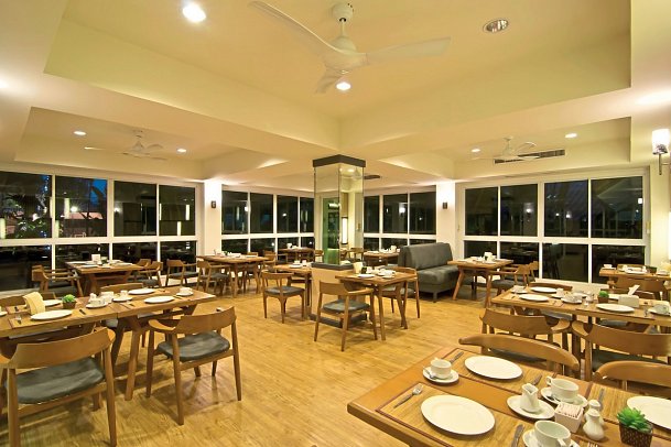 The Green Park Resort