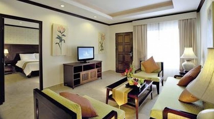 Thai Garden Resort - Wohnbeispiel One Bedroom Junior Suite Garden View (Zimmercodierung JBG)