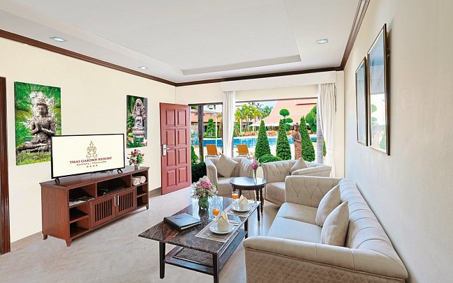 Thai Garden Resort - Wohnbeispiel One Bedroom Junior Suite Poolside (Zimmercodierung JBP)