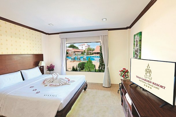 Thai Garden Resort - Wohnbeispiel One Bedroom Junior Suite Poolside (Zimmercodierung JBP)