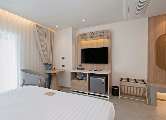 Jomtien Thani Hotel - Wohnbeispiel Deluxe Sea View (Zimmercodierung UDM)