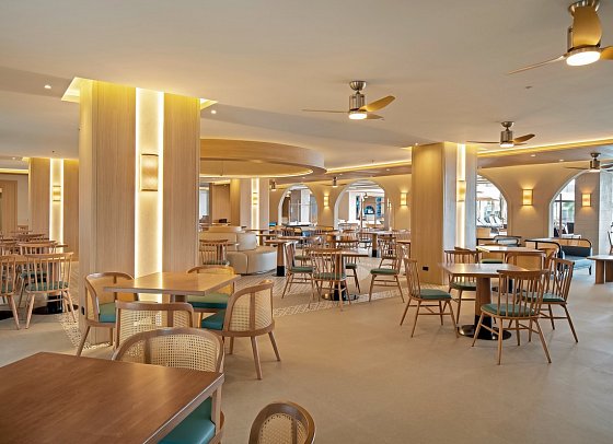 Jomtien Thani Hotel