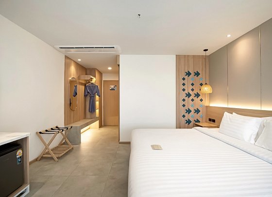 Jomtien Thani Hotel - Wohnbeispiel Deluxe City View (Zimmercodierungen UD1 & UDP)
