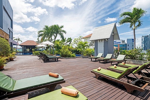 Sunshine Vista Hotel