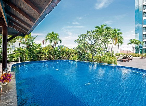 Sunshine Vista Hotel