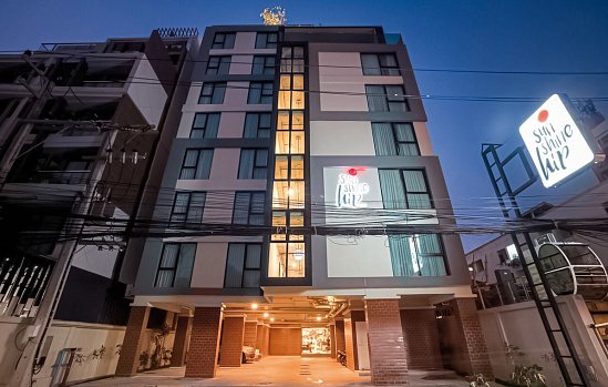 Sunshine Hip Hotel