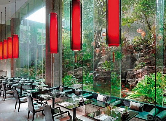 Banyan Tree Bangkok - Romsai