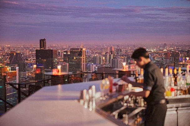 Banyan Tree Bangkok - Moon Bar
