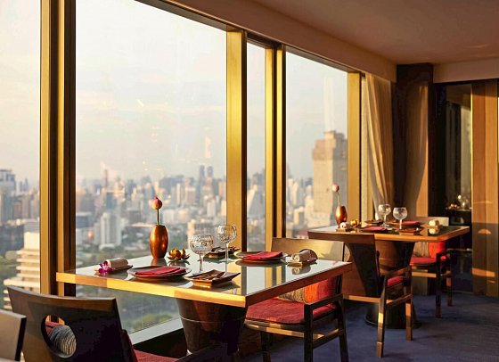 Banyan Tree Bangkok - Saffron