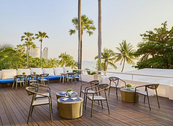 Pullman Pattaya Hotel G - Club Lounge