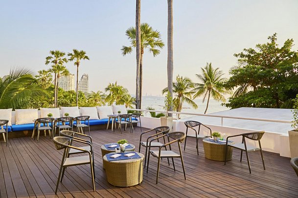 Pullman Pattaya Hotel G - Club Lounge