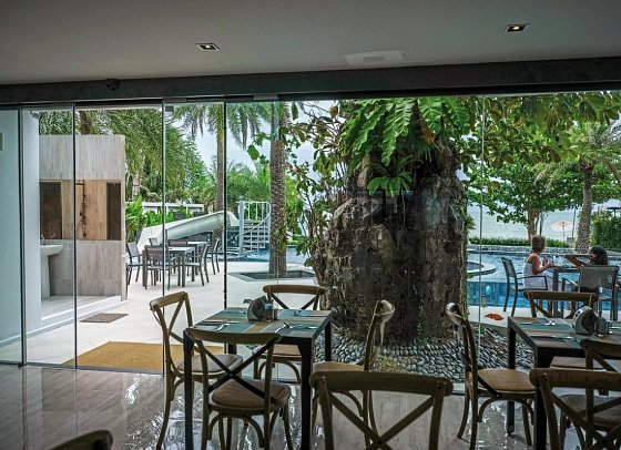 Worita Cove Hotel