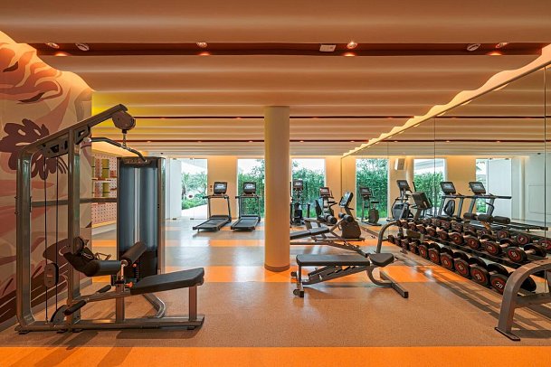 The Standard, Pattaya Na Jomtien