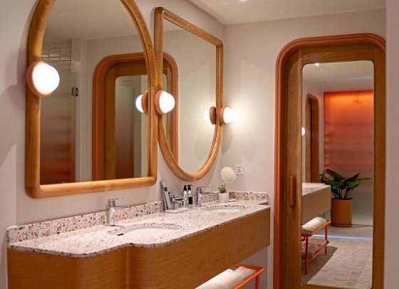 The Standard, Pattaya Na Jomtien - Badbeispiel