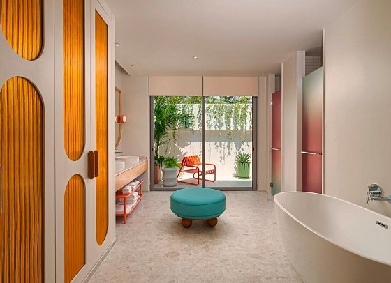 The Standard, Pattaya Na Jomtien - Badbeispiel Ocean View Suite Private Pool (Zimmercodierung W1R)