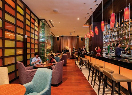 Holiday Inn Bangkok Silom
