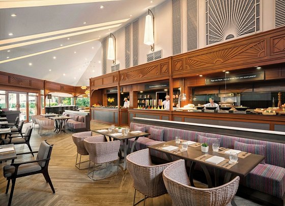 Avani Pattaya Resort - Garden Café