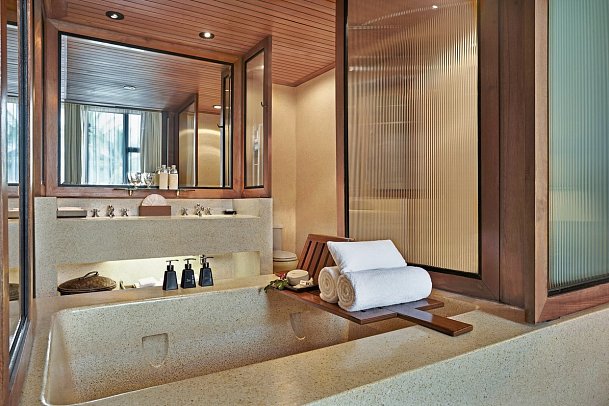 Anantara Hua Hin Resort - Wohnbeispiel Club Lagoon View Junior Suite (Zimmercodierung JB2)