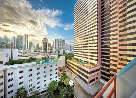 Royal Benja Hotel