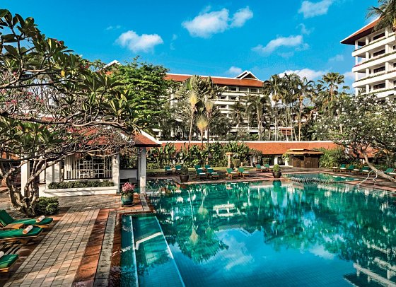Anantara Riverside Bangkok Resort