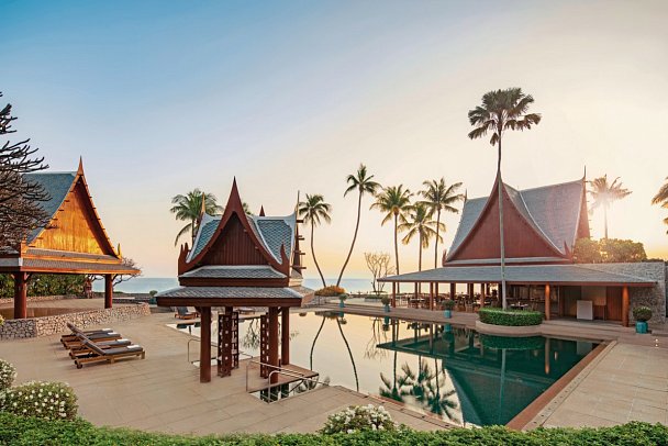 Chiva-Som Hua Hin - Swimming Pool-Taste of Siam Restaurant