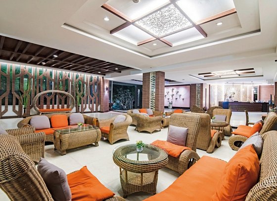 Golden Beach Cha Am Hotel