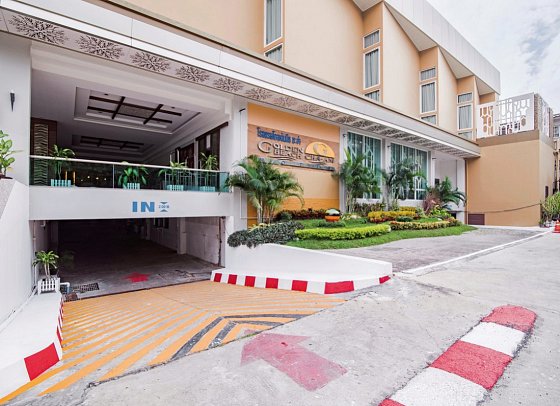 Golden Beach Cha Am Hotel